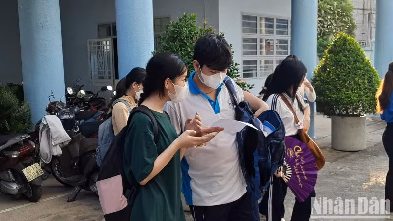 Thí sinh tham gia Kỳ thi đánh giá năng lực Đại học Quốc gia Thành phố Hồ Chí Minh năm 2024.