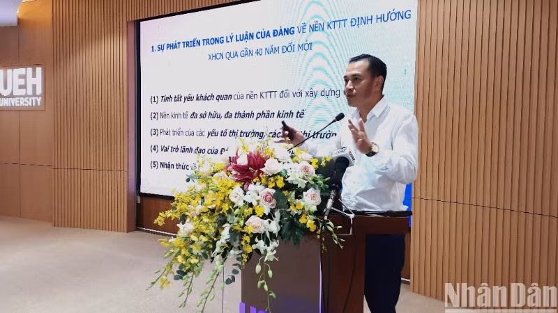 Tiến sĩ Nguyễn Hải Minh, Ban Kinh tế Trung ương phát biểu tại hội thảo. Tiến sĩ Nguyễn Hải Minh, Ban Kinh tế Trung ương phát biểu tại hội thảo.