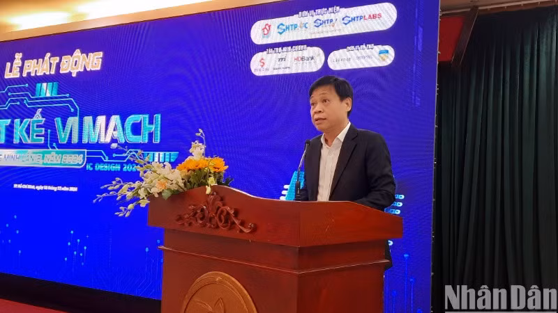 Phó Giáo sư, Tiến sĩ Lê Quốc Cường, Phó Trưởng ban Ban Quản lý Khu Công nghệ cao Thành phố Hồ Chí Minh phát biểu tại lễ phát động.