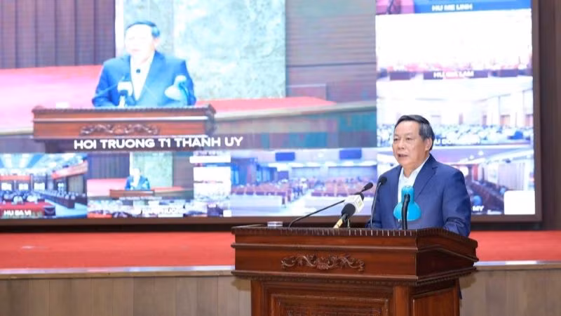 Phó Bí thư Thường trực Thành ủy Nguyễn Văn Phong triển khai Kế hoạch của Thành ủy Hà Nội.