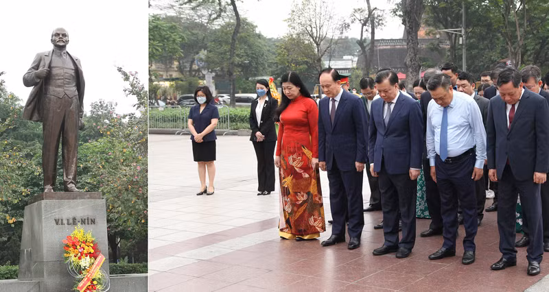 Lãnh đạo thành phố Hà Nội thành kính tưởng nhớ Lãnh tụ V.I.Lênin.