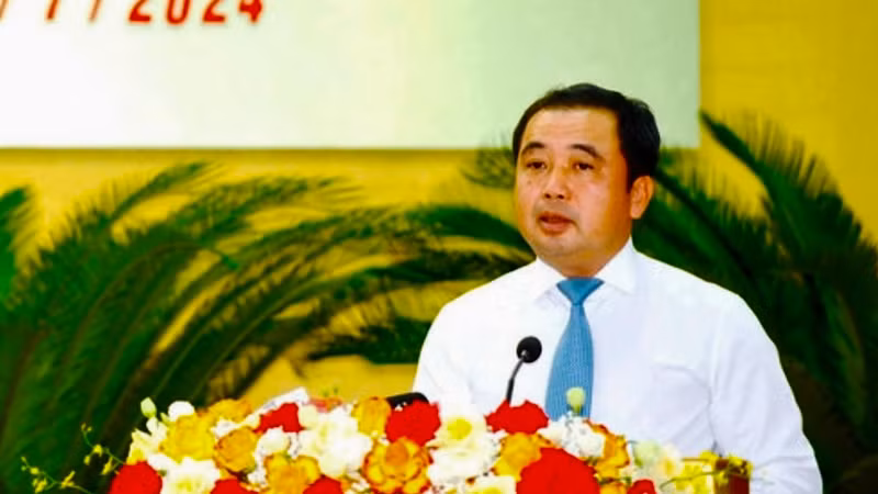 Bí thư Tỉnh ủy Hải Dương Trần Đức Thắng phát biểu tại kỳ họp. Bí thư Tỉnh ủy Hải Dương Trần Đức Thắng phát biểu tại kỳ họp.