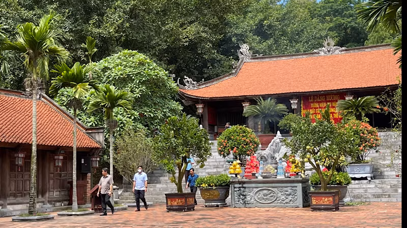 Đền thờ Nguyễn Trãi tại khu Di tích quốc gia đặc biệt Côn Sơn-Kiếp Bạc.