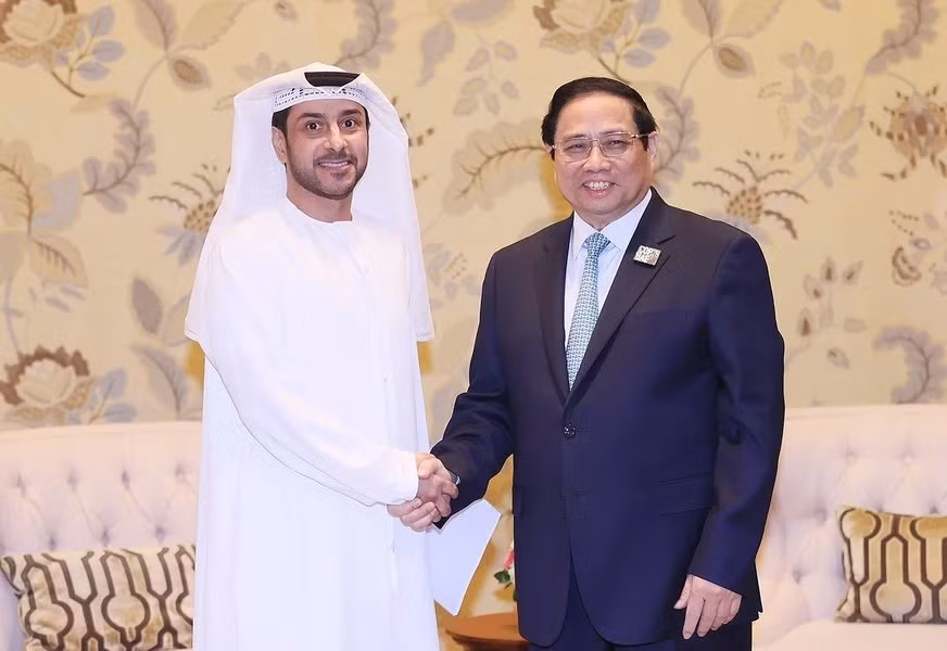 Thủ tướng Phạm Minh Chính tiếp lãnh đạo Tập đoàn Sirius UAE. Thủ tướng Phạm Minh Chính tiếp lãnh đạo Tập đoàn Sirius UAE.