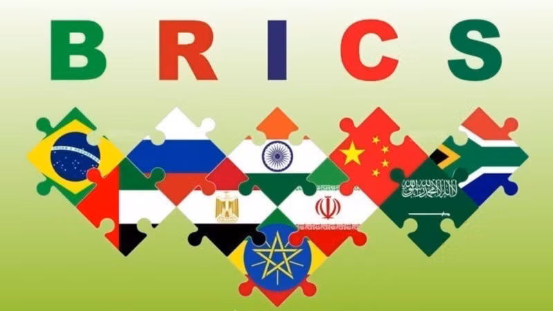 Quốc kỳ các nước thành viên BRICS. (Ảnh: IRNA/TTXVN)