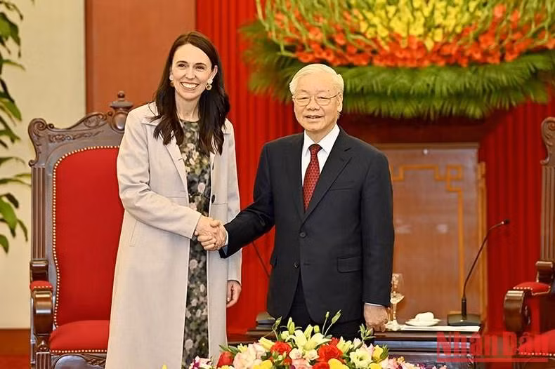 Tổng Bí thư Nguyễn Phú Trọng và Thủ tướng New Zealand Jacinda Ardern tại buổi tiếp.