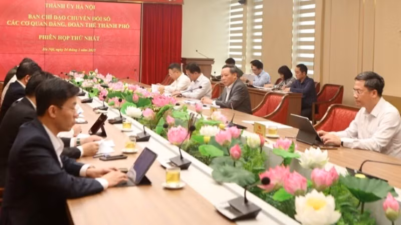 Quang cảnh hội nghị sáng 24/3.
