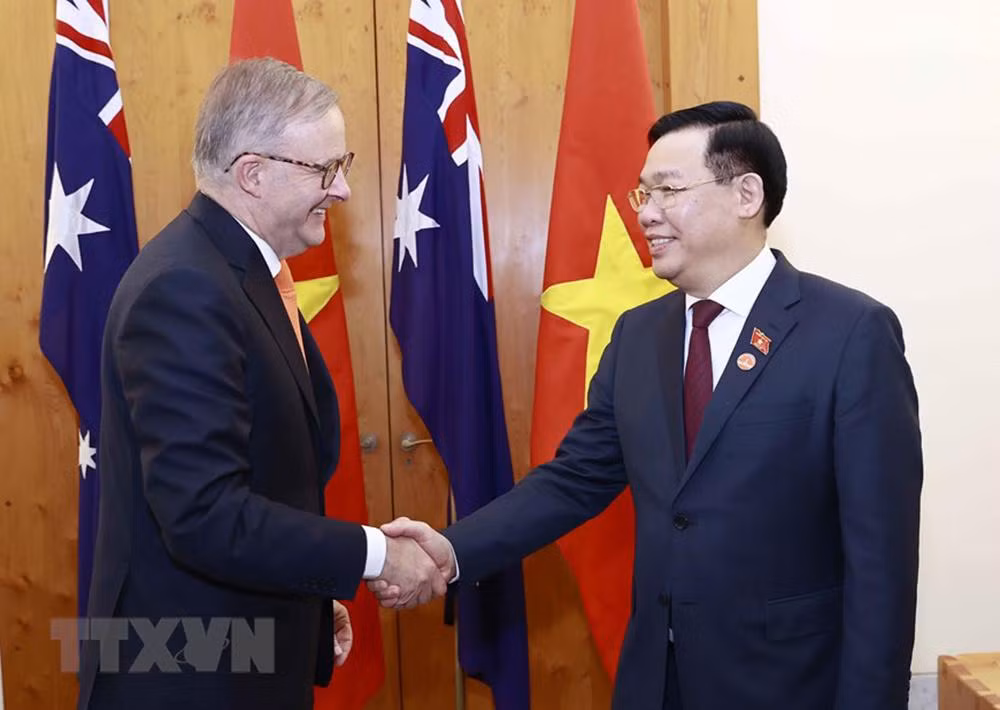 Trong chương trình thăm chính thức Australia, chiều 30/11/2022 (theo giờ địa phương), tại thủ đô Canberra, Chủ tịch Quốc hội Vương Đình Huệ hội kiến Thủ tướng Australia Anthony Albanese.
