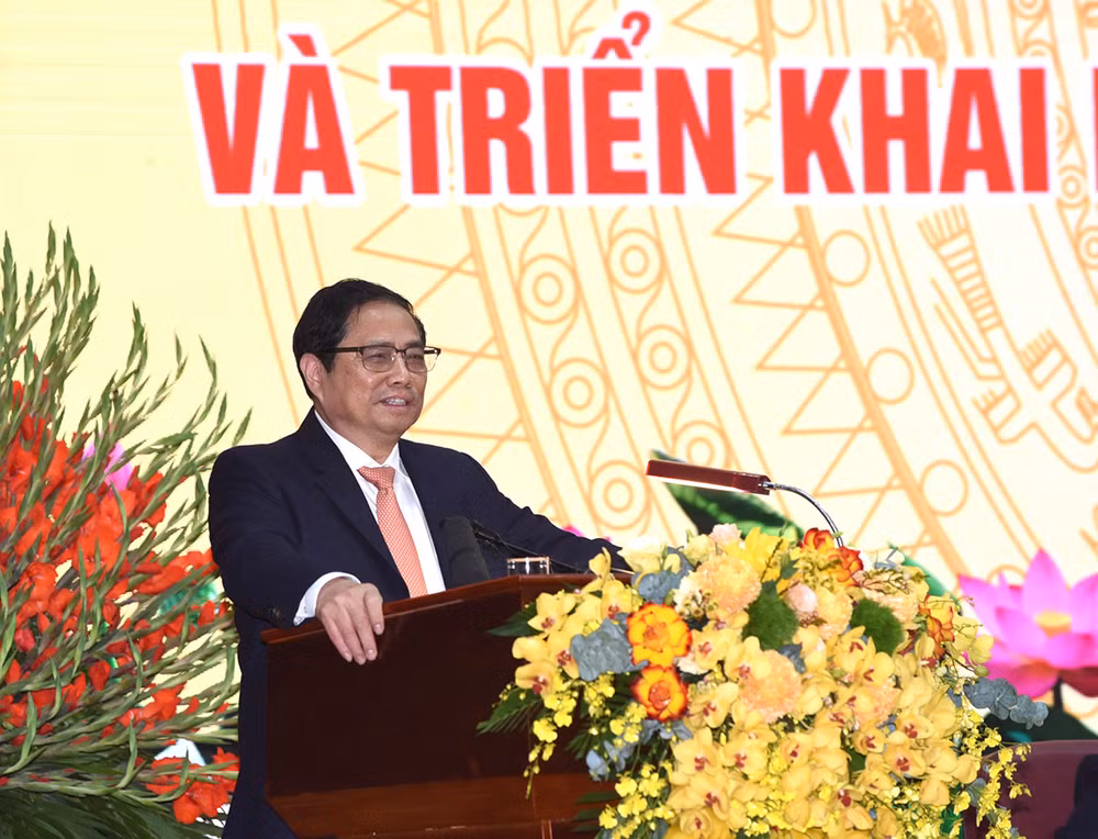 Thủ tướng Phạm Minh Chính phát biểu chỉ đạo hội nghị. Thủ tướng Phạm Minh Chính phát biểu chỉ đạo hội nghị.