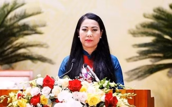 Đồng chí Hoàng Thị Thúy Lan, Ủy viên Trung ương Đảng, Bí thư Tỉnh ủy, Chủ tịch HĐND tỉnh, Trưởng đoàn đại biểu Quốc hội tỉnh Vĩnh Phúc.