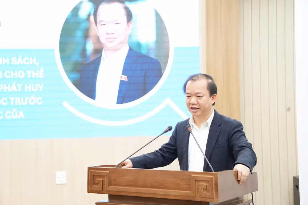 PGS, TS Bùi Hoài Sơn, Ủy viên chuyên trách Ủy ban Văn hóa, Giáo dục của Quốc hội. Ảnh: BÙI GIANG-KHẮC ANH PGS, TS Bùi Hoài Sơn, Ủy viên chuyên trách Ủy ban Văn hóa, Giáo dục của Quốc hội. Ảnh: BÙI GIANG-KHẮC ANH