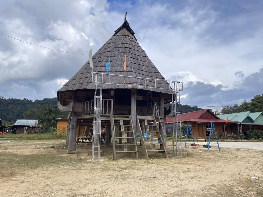 Không chỉ dừng lại ở việc trồng rừng và phát triển tín chỉ carbon, dự án còn tích hợp với du lịch sinh thái để khai thác tối đa tiềm năng của khu vực.