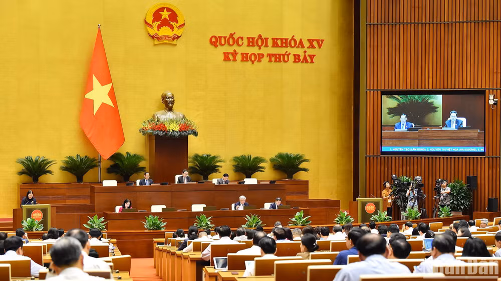 Quang cảnh phiên họp sáng 28/5. (Ảnh: Thủy Nguyên)