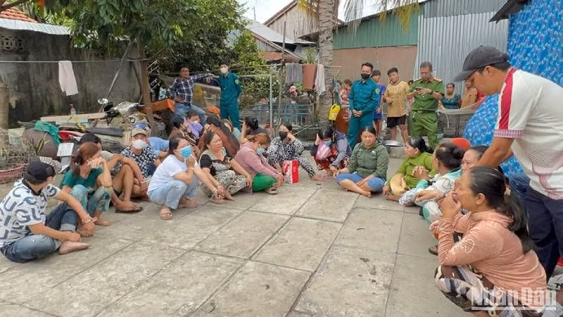 Các đối tượng liên quan vụ đánh bạc.