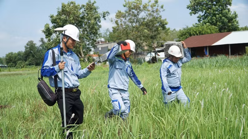 Dự án cao tốc Thành phố Hồ Chí Minh-Mộc Bài đã tổ chức cắm ranh mốc trên địa bàn huyện Củ Chi. (Ảnh: QUÝ HIỀN) Dự án cao tốc Thành phố Hồ Chí Minh-Mộc Bài đã tổ chức cắm ranh mốc trên địa bàn huyện Củ Chi. (Ảnh: QUÝ HIỀN)