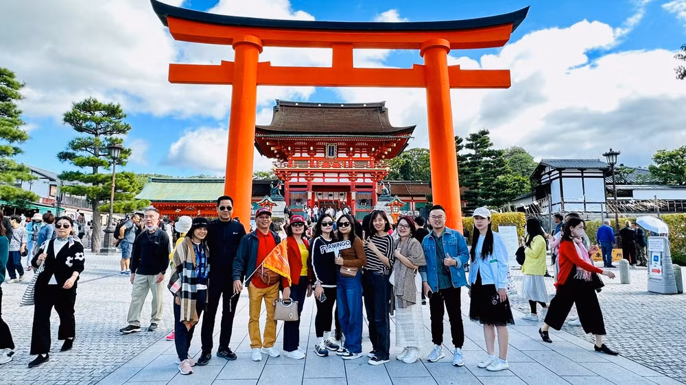 Du khách Việt Nam thăm quan Nhật Bản. (Ảnh: Flamingo Redtours) Du khách Việt Nam thăm quan Nhật Bản. (Ảnh: Flamingo Redtours)