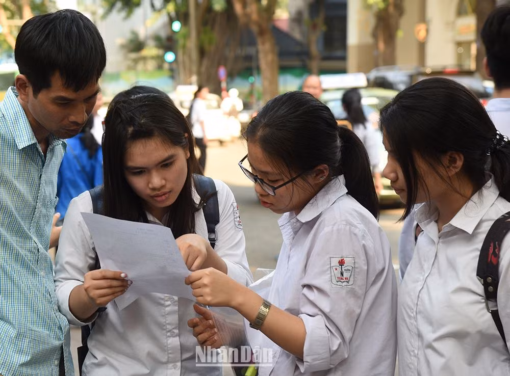 Thí sinh thi lớp 10. 9Ảnh: THUỶ NGUYÊN0