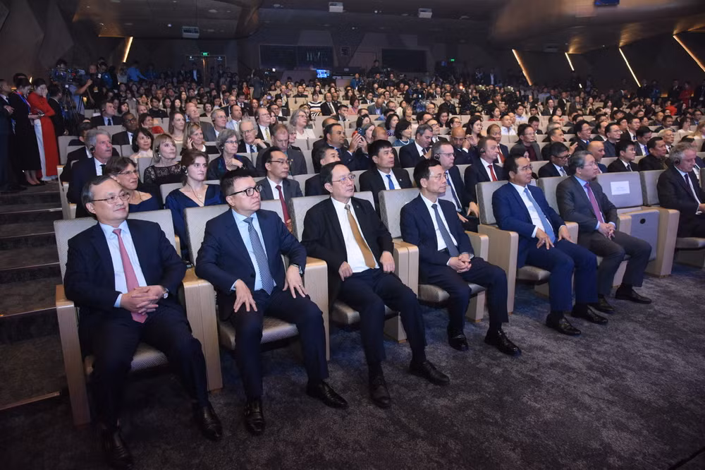 Các đại biểu tham dự Lễ trao Giải thưởng VinFuture 2024. Các đại biểu tham dự Lễ trao Giải thưởng VinFuture 2024.
