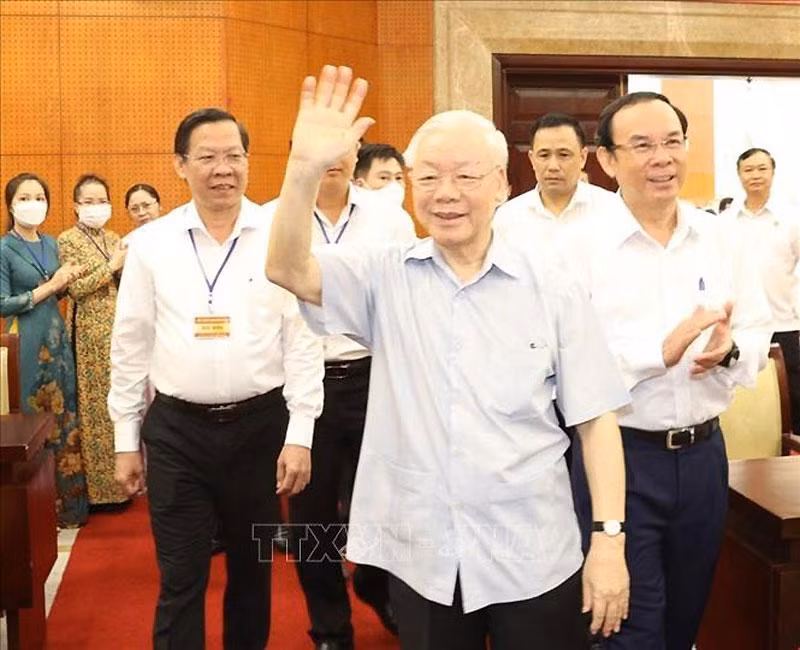 Tổng Bí thư Nguyễn Phú Trọng đến làm việc với Ban Thường vụ Thành ủy và lãnh đạo chủ chốt Thành phố Hồ Chí Minh.