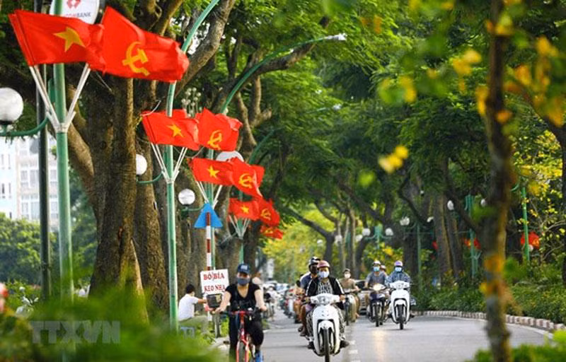 Khu vực Hà Nội ngày nắng, có nơi nắng nóng, chiều tối và đêm có lúc có mưa rào và dông. (Ảnh minh họa)