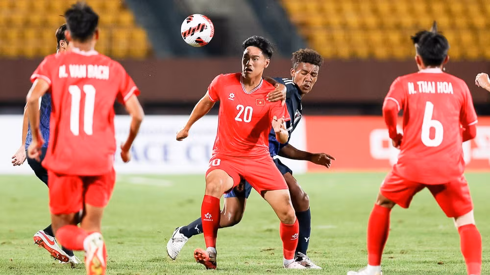 Đội tuyển U17 Việt Nam gây ấn tượng mạnh tại Peace Cup 2024 khi giành chiến thắng 1-0 trước U17 Nhật Bản.