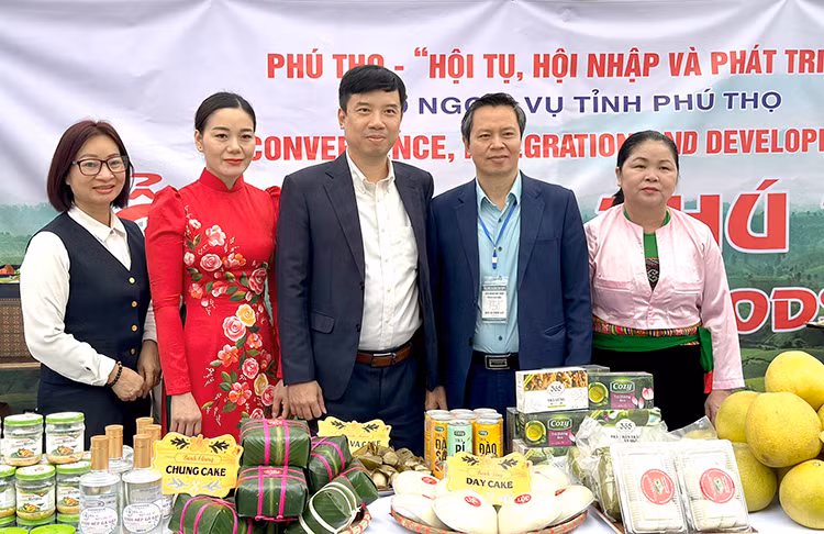Sản phẩm OCOP tỉnh Phú Thọ được giới thiệu tại Liên hoan Ẩm thực quốc tế năm 2023.
