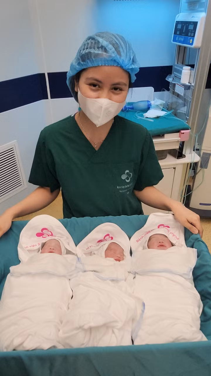 Ca sinh ba hiếm gặp được mổ đẻ tại Bệnh viện Sản Nhi Phú Thọ.