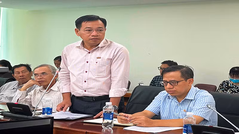 Phó Tổng Giám đốc Tổng Công ty Thương mại Sài Gòn (SATRA) Hà Ngọc Sơn đề xuất một số giải pháp tại buổi làm việc Phó Tổng Giám đốc Tổng Công ty Thương mại Sài Gòn (SATRA) Hà Ngọc Sơn đề xuất một số giải pháp tại buổi làm việc