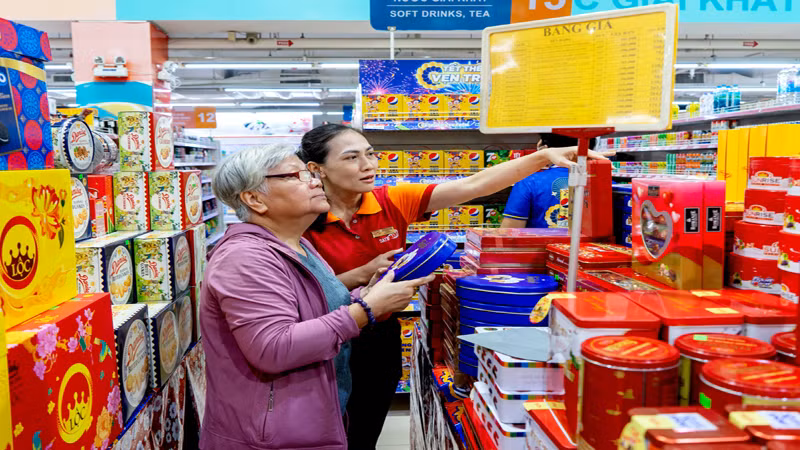 SATRA tạo điều kiện để các nhà cung cấp thực hiện những buổi dùng thử sản phẩm, quảng bá hướng dẫn cho người tiêu dùng cách sử dụng… SATRA tạo điều kiện để các nhà cung cấp thực hiện những buổi dùng thử sản phẩm, quảng bá hướng dẫn cho người tiêu dùng cách sử dụng…