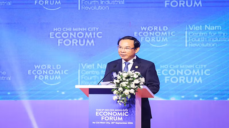 Bí thư Thành ủy Thành phố Hồ Chí Minh Nguyễn Văn Nên phát biểu khai mạc Diễn đàn. (Ảnh: Thế Anh)