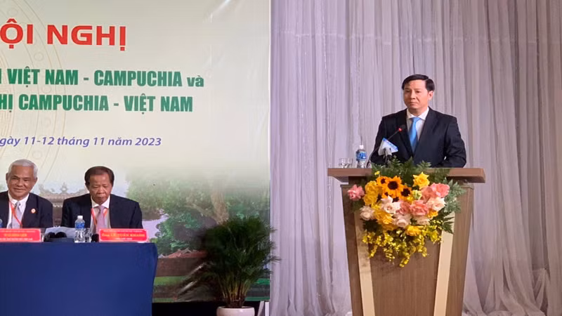 Đồng chí Nguyễn Thành Tâm, Bí thư Tỉnh ủy Tây Ninh, phát biểu tại Hội nghị.