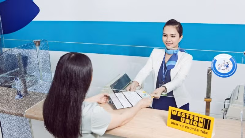Dịch vụ kiều hối tại Ngân hàng Thương mại cổ phần Á Châu (ACB).