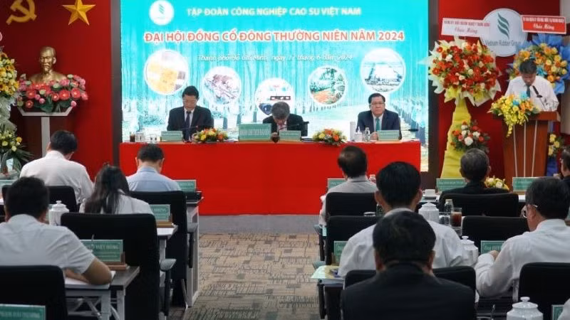 Quang cảnh đại hội. Quang cảnh đại hội.