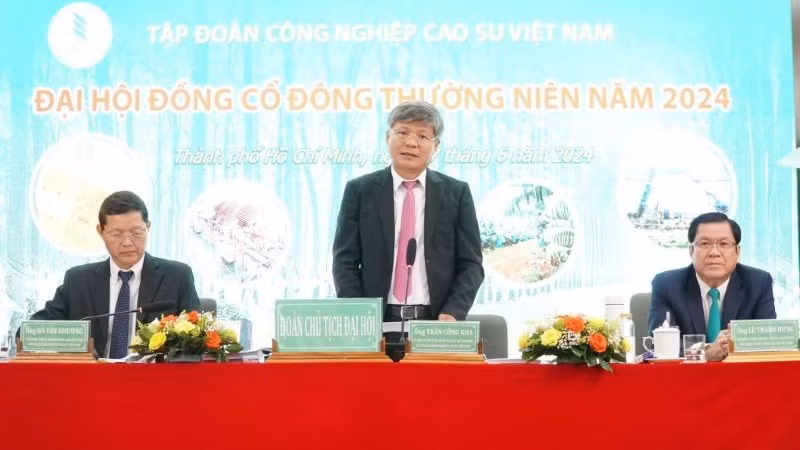 Đoàn Chủ tịch điều hành Đại hội cổ đông thường niên VRG năm 2024.