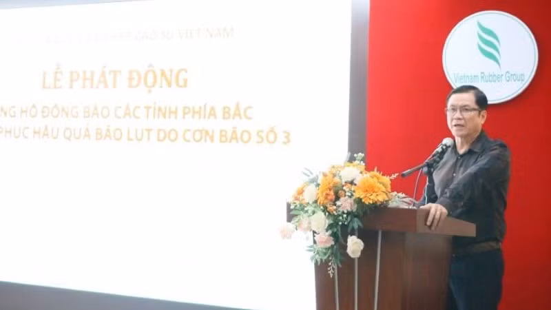 Ông Lê Thanh Hưng, Phó Bí thư Đảng ủy, Tổng giám đốc VRG tại lễ phát động quyên góp.