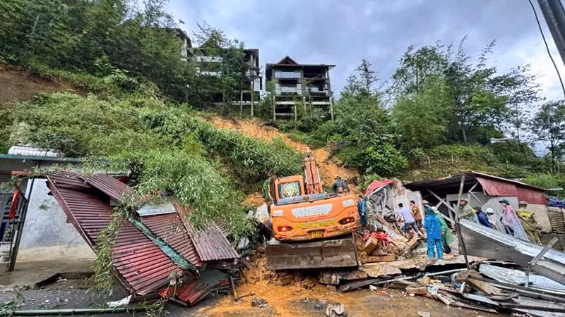 Khu vực xảy ra sạt lở khiến một người tử vong.