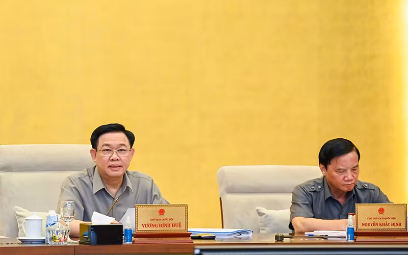 Chủ tịch Quốc hội Vương Đình Huệ cho ý kiến về dự án Luật Căn cước công dân (sửa đổi). (Ảnh: DUY LINH)