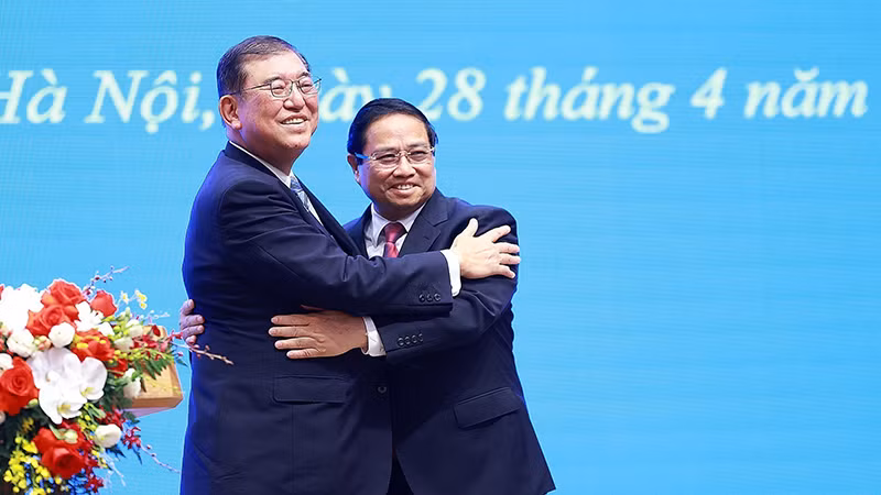 Thủ tướng Phạm Minh Chính và Thủ tướng Nhật Bản Ishiba Shigeru tại cuộc gặp gỡ báo chí hai nước. Ảnh: TTXVN Thủ tướng Phạm Minh Chính và Thủ tướng Nhật Bản Ishiba Shigeru tại cuộc gặp gỡ báo chí hai nước. Ảnh: TTXVN