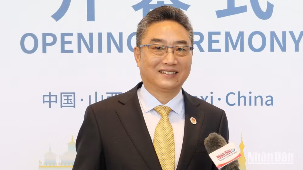 Tổng Thư ký Trung tâm ASEAN-Trung Quốc Sử Trung Tuấn.