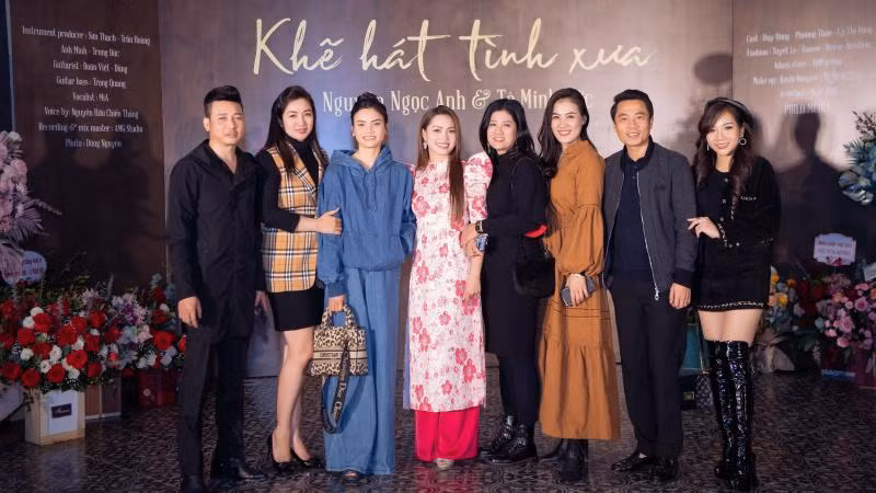 Bạn bè nghệ sĩ chúc mừng cặp đôi Nguyễn Ngọc Anh-Tô Minh Đức.
