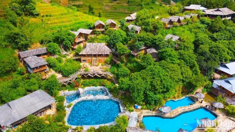 Một khu nghỉ dưỡng nước khoáng nóng tại thị trấn Trạm Tấu, huyện Trạm Tấu, Yên Bái.