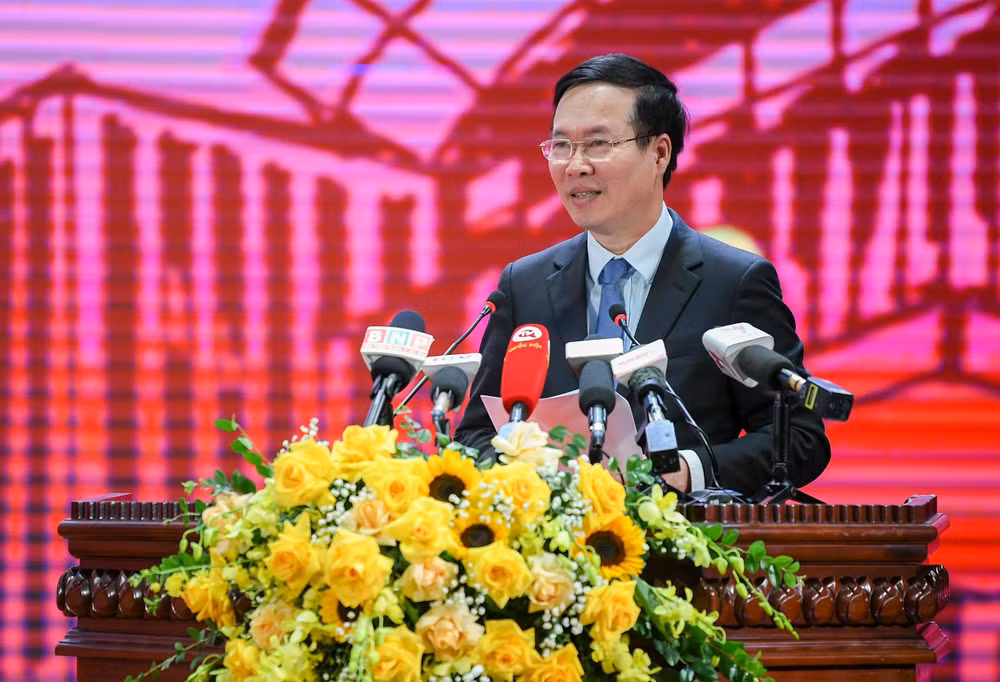 Thường trực Ban Bí thư Võ Văn Thưởng phát biểu chỉ đạo Hội thảo.