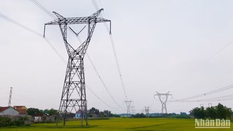 Các đường điện 500kV đi qua Quảng Bình. (Ảnh minh họa)