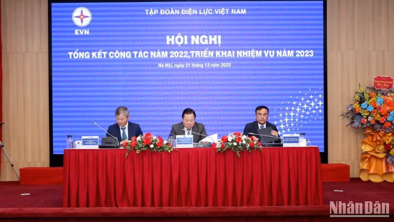 Hội nghị Tổng kết công tác năm 2022, triển khai nhiệm vụ năm 2023 của tập đoàn EVN. 