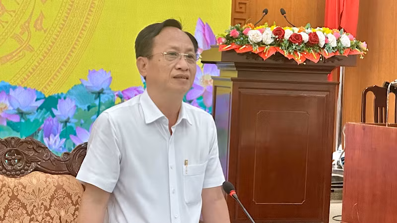Chủ tịch Ủy ban nhân dân tỉnh Bạc Liêu Phạm Văn Thiều chỉ đạo các cơ quan chức năng trong tỉnh cần sớm giải quyết dứt điểm những vụ việc sai phạm, tiêu cực do các cơ quan báo chí phát hiện, phản ánh. (Ảnh: Trọng Duy)