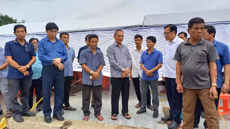 Bạc Liêu: 1 người chết, 59 căn nhà bị sập, tốc mái do mưa lớn kèm lốc xoáy