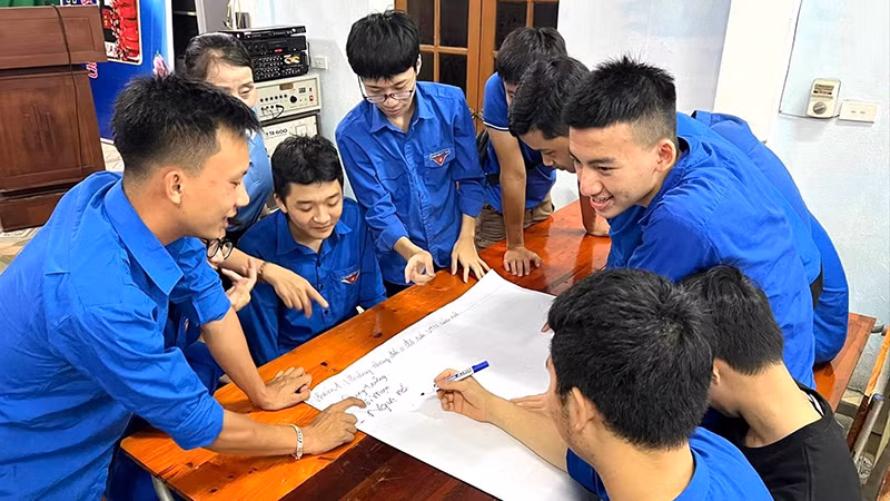 Thanh niên Nghệ An tham gia tìm hiểu về công tác dân số