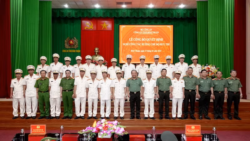 Công an tỉnh có 23 đồng chí lãnh đạo nghỉ hưu trước tuổi.