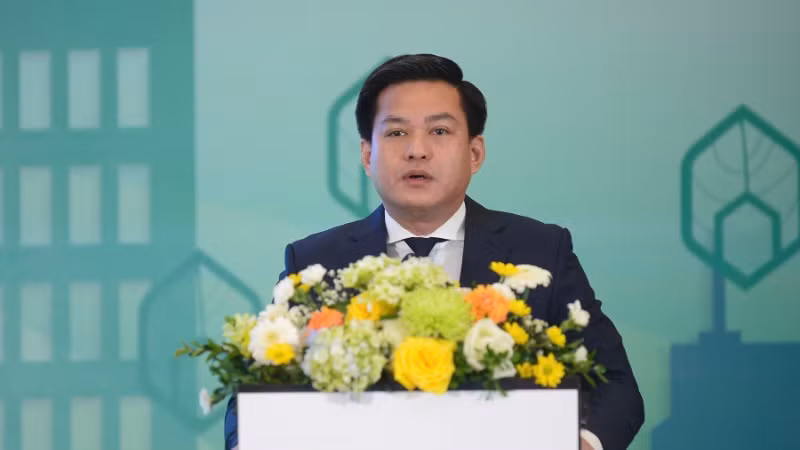 Cục trưởng Cục Quản lý nhà và thị trường bất động sản (Bộ Xây dựng) Hoàng Hải. Cục trưởng Cục Quản lý nhà và thị trường bất động sản (Bộ Xây dựng) Hoàng Hải.
