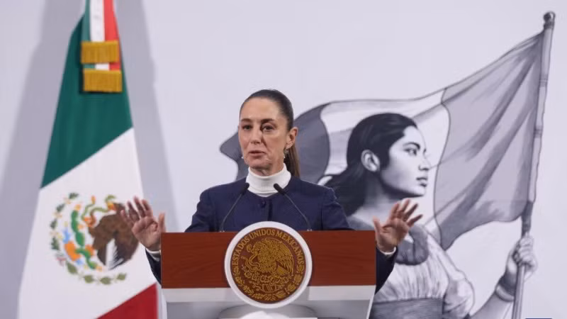 Tổng thống Mexico Claudia Sheinbaum phát biểu trong cuộc họp báo tại Cung điện Quốc gia ở Thành phố Mexico, ngày 3/2/2025. (Ảnh: Tân Hoa xã)